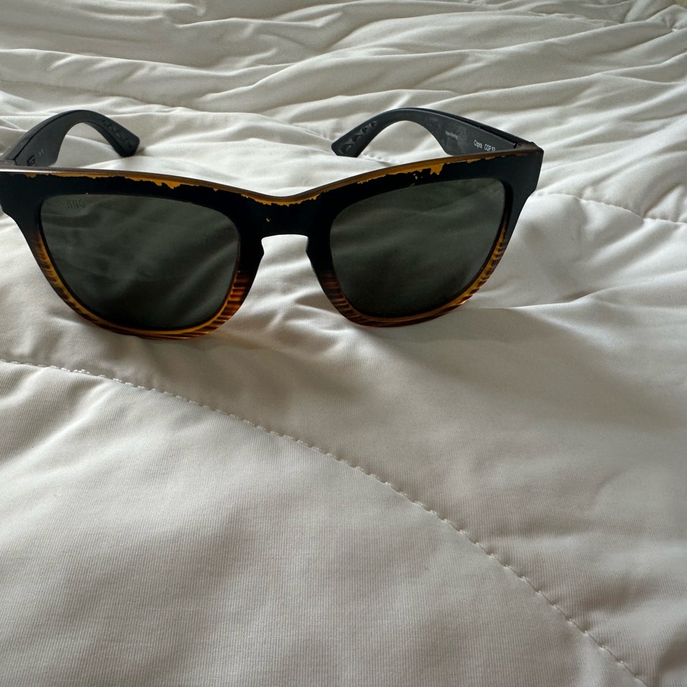 Tortoise Shell Sunglasses - image 3